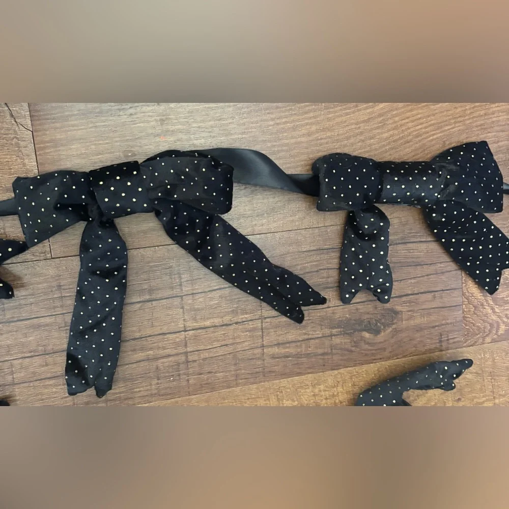 velvet polka dot bow garland 4 sets NWT NEW 6 ft each black gold Christmas